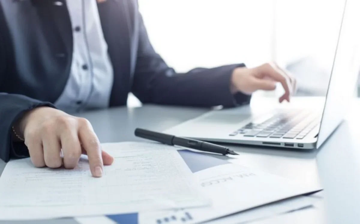 Electronic registration opens for school deputy director positions