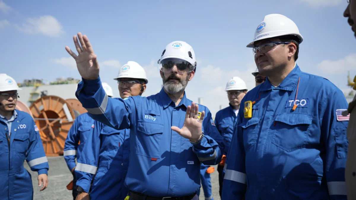 Mərkəzi Asiyada enerji böhranı: Neft ixracı azaldı, yanacaq bahalaşdı