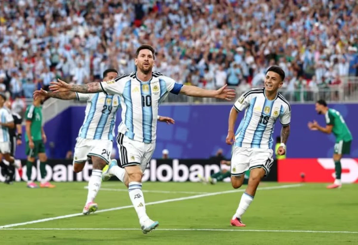 Messi scores hat-trick as Argentina defeats Algeria