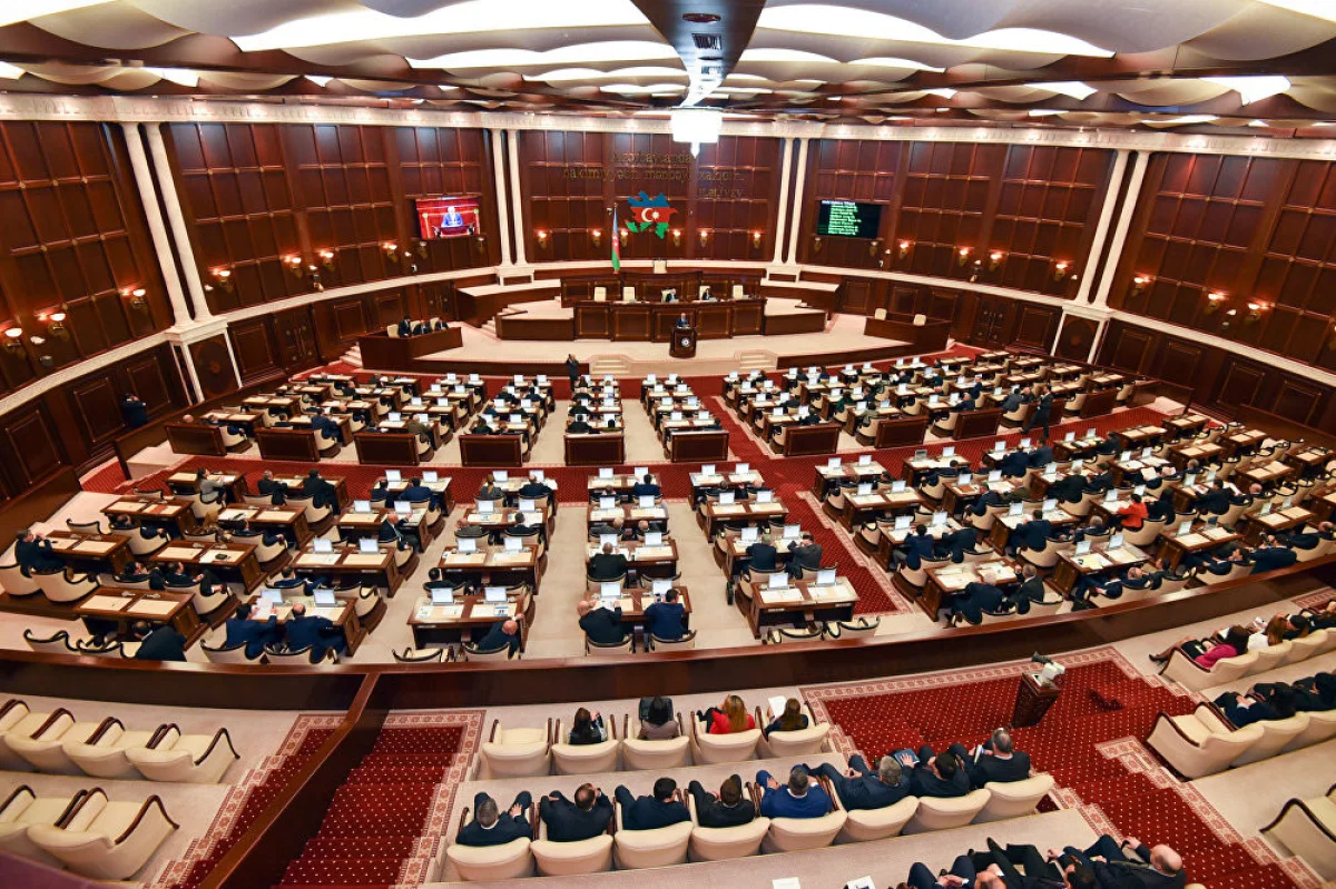 Milli Məclis sessiyası başa çatdı: Deputatlar tətilə çıxdı