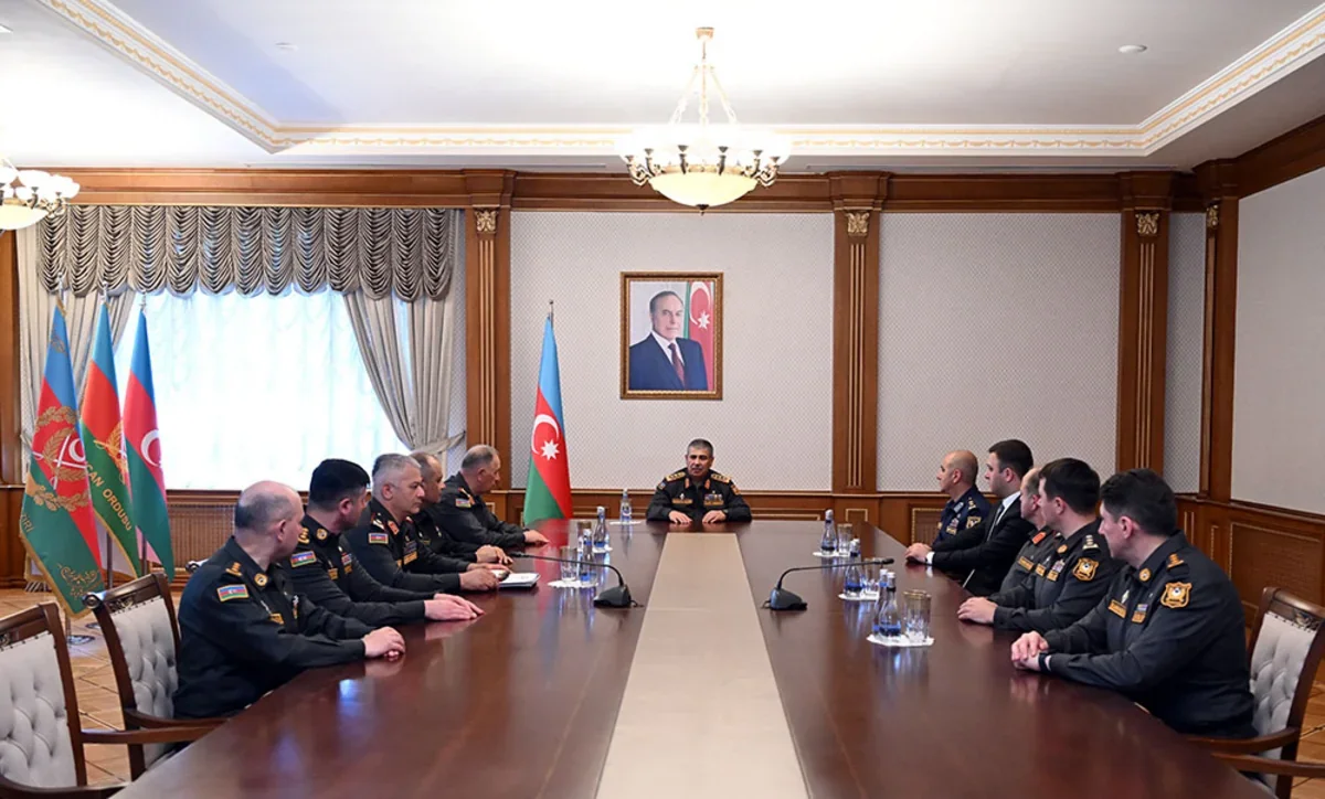 Müdafiə Nazirliyinin hərbçilərinə ali hərbi rütbələr təqdim edildi