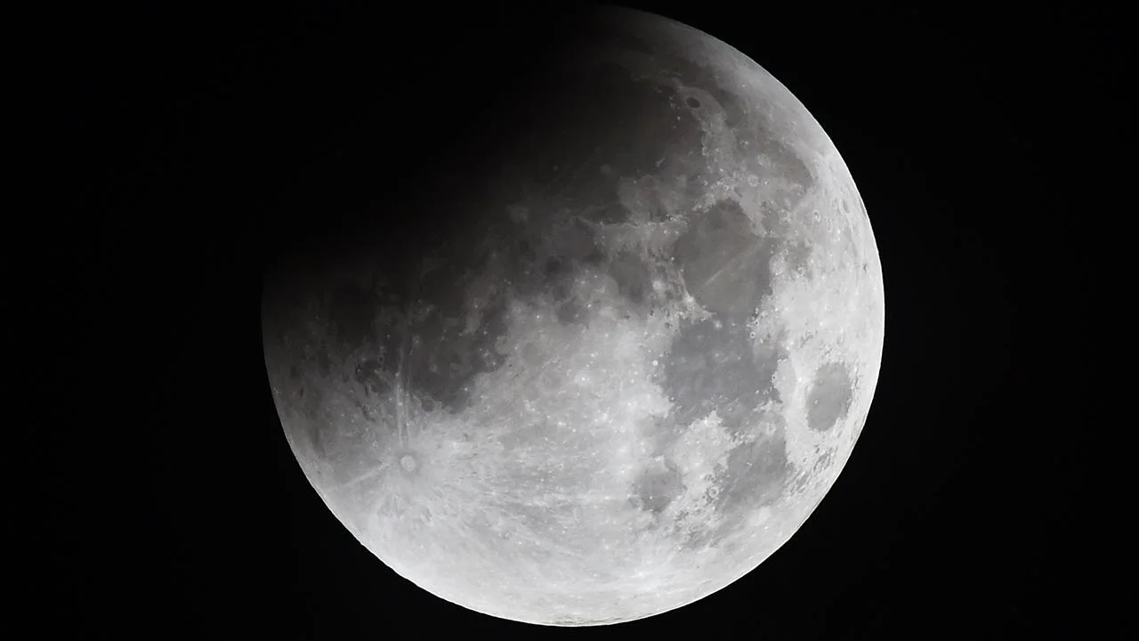 NASA Ay bazası layihəsi üçün 600 milyon dollarlıq yeni müqavilələr imzalayıb
