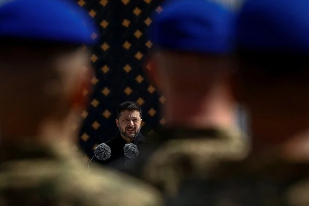 NATO-da Zelenskinin qərarı təəccüblə qarşılandı