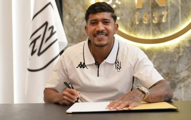 “Neftçi” Varqasın transferini açıqladı