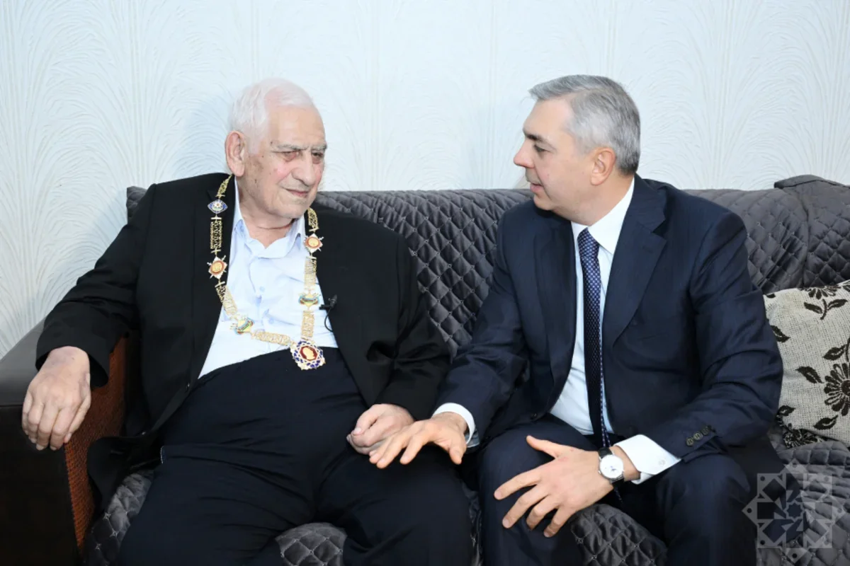 Nəriman Həsənzadəyə "Heydər Əliyev" ordeni təqdim edildi