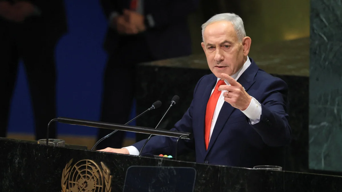 Netanyahu BMT-də çıxış edərkən etirazla qarşılandı