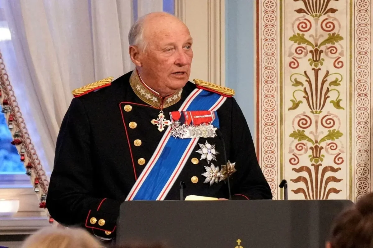 Norveç kralı V Harald vəfat edib