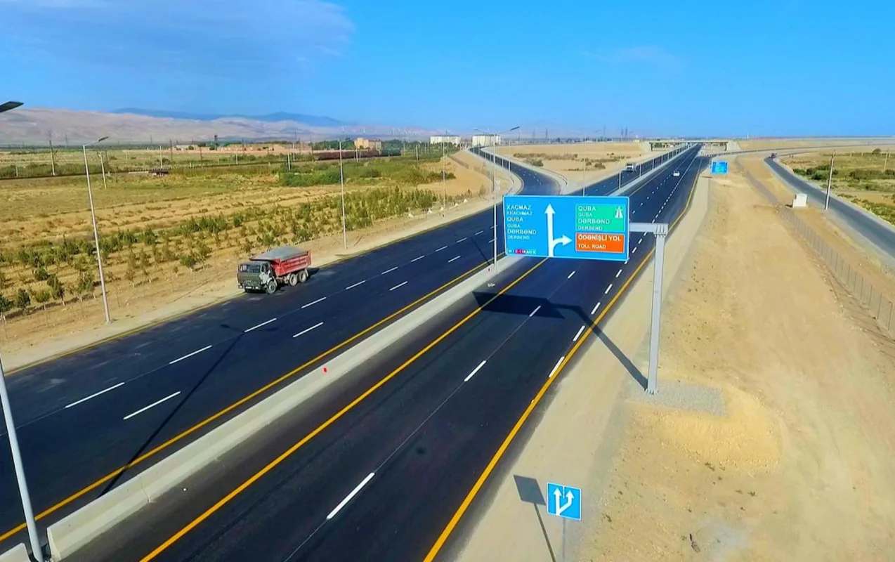 Ödənişli yollarda sürət həddi 130 km/saat olaraq təsdiqləndi