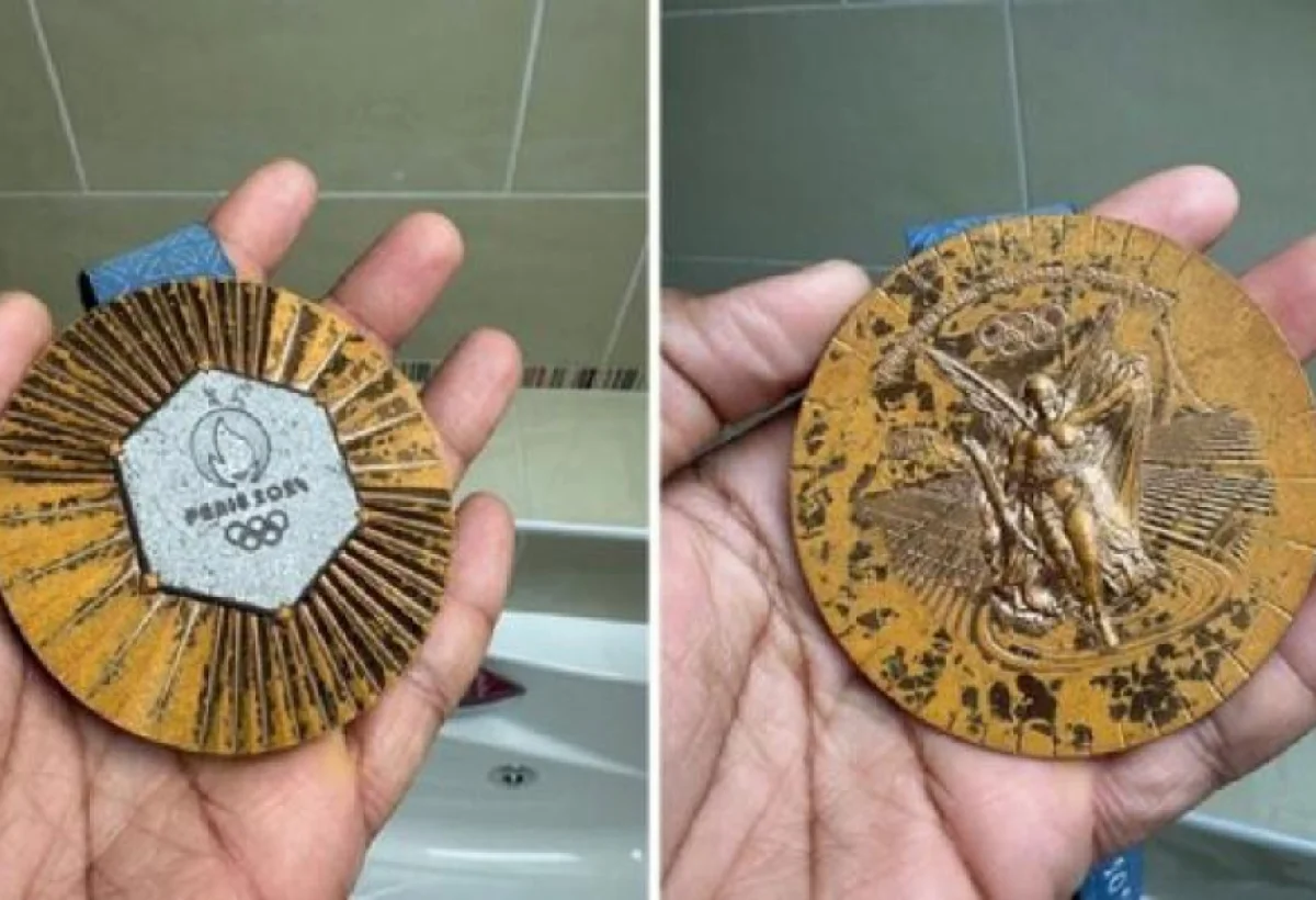 Azerbaijani Olympians' replacement medals sent to Baku