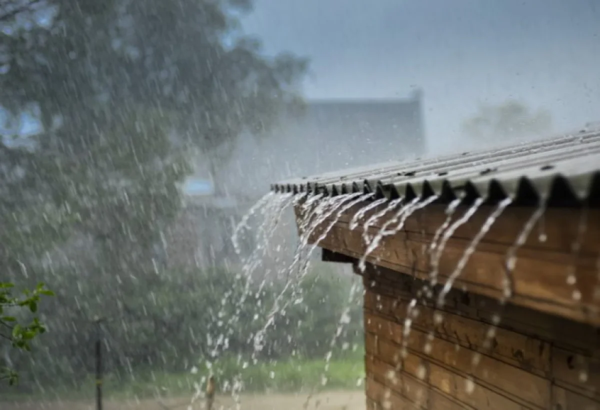 Ölkə ərazisində yağıntılı hava şəraiti davam edir - FAKTİKİ HAVA