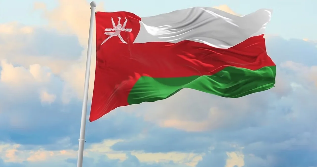 Oman İranın hücumlarını qınadı