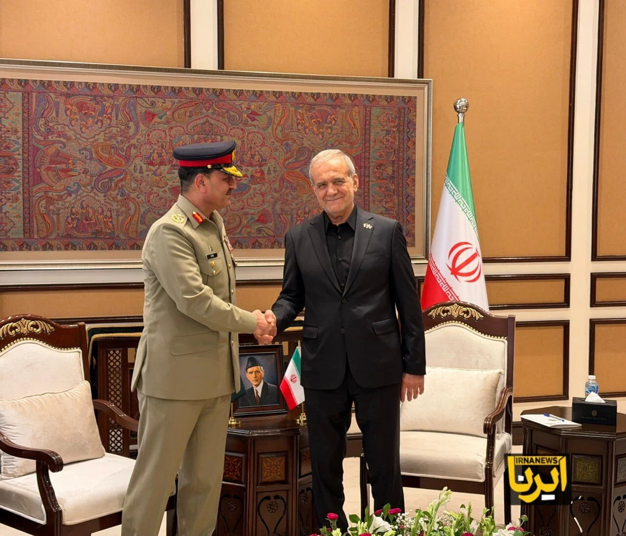 Pakistan army chief meets with Iranian President Pezeshkian