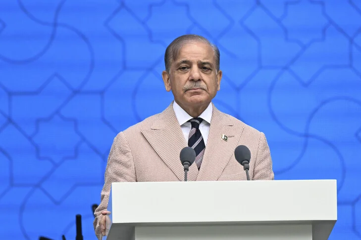 Pakistan PM urges effective global action against Islamophobia