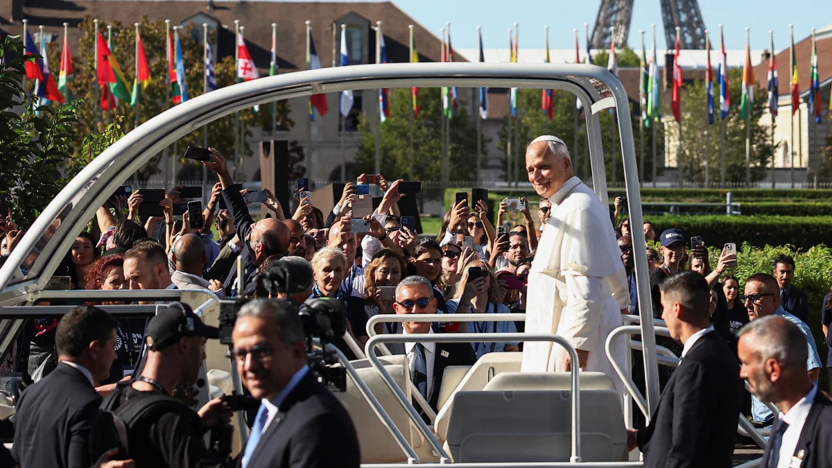 Pope Leo XIV begins four-day visit to France
