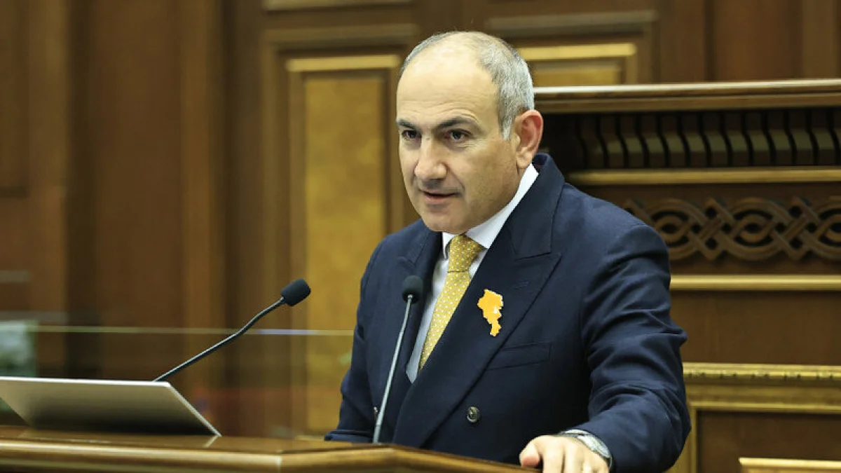 Paşinyan yeni konstitusiyanın məhkəməyə təsirini açıqladı