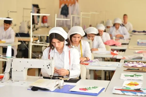 Peşə təhsilində qadınların sayı 40 faizə yüksəlib