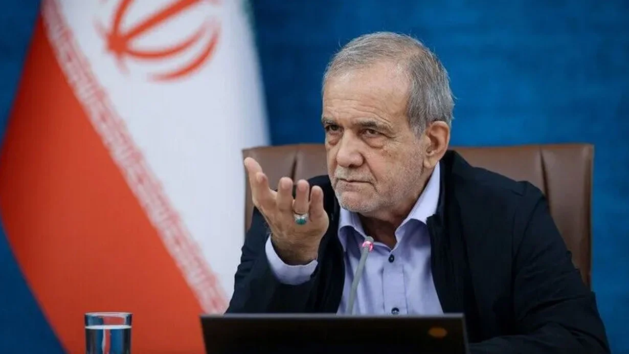 Pezeşkiyan: “Danışıqlar təslim olmaq demək deyil”