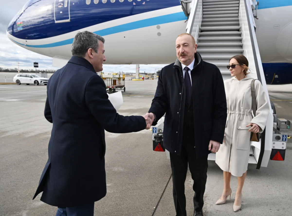 Президент Ильхам Алиев прибыл с визитом в Германию - ФОТО