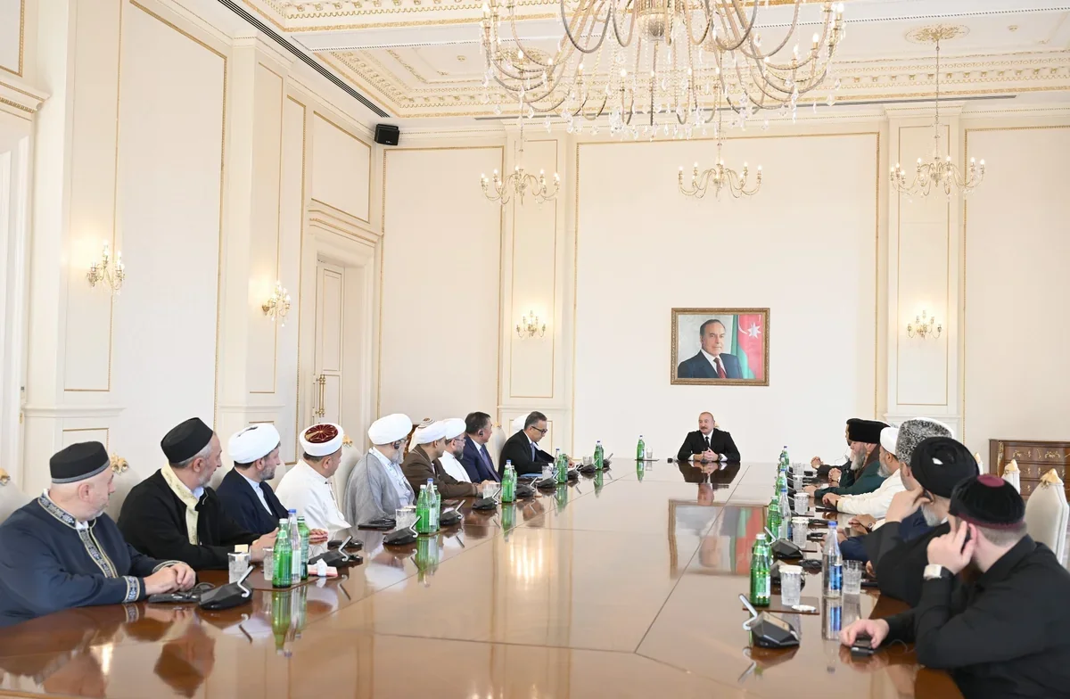 Ilham Aliyev calls for stronger Islamic solidarity