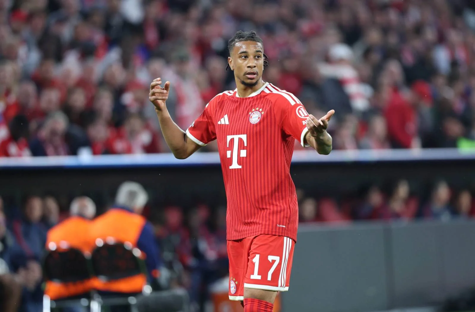 PSG eyes €180 million bid for Bayern Munich star Michael Olise