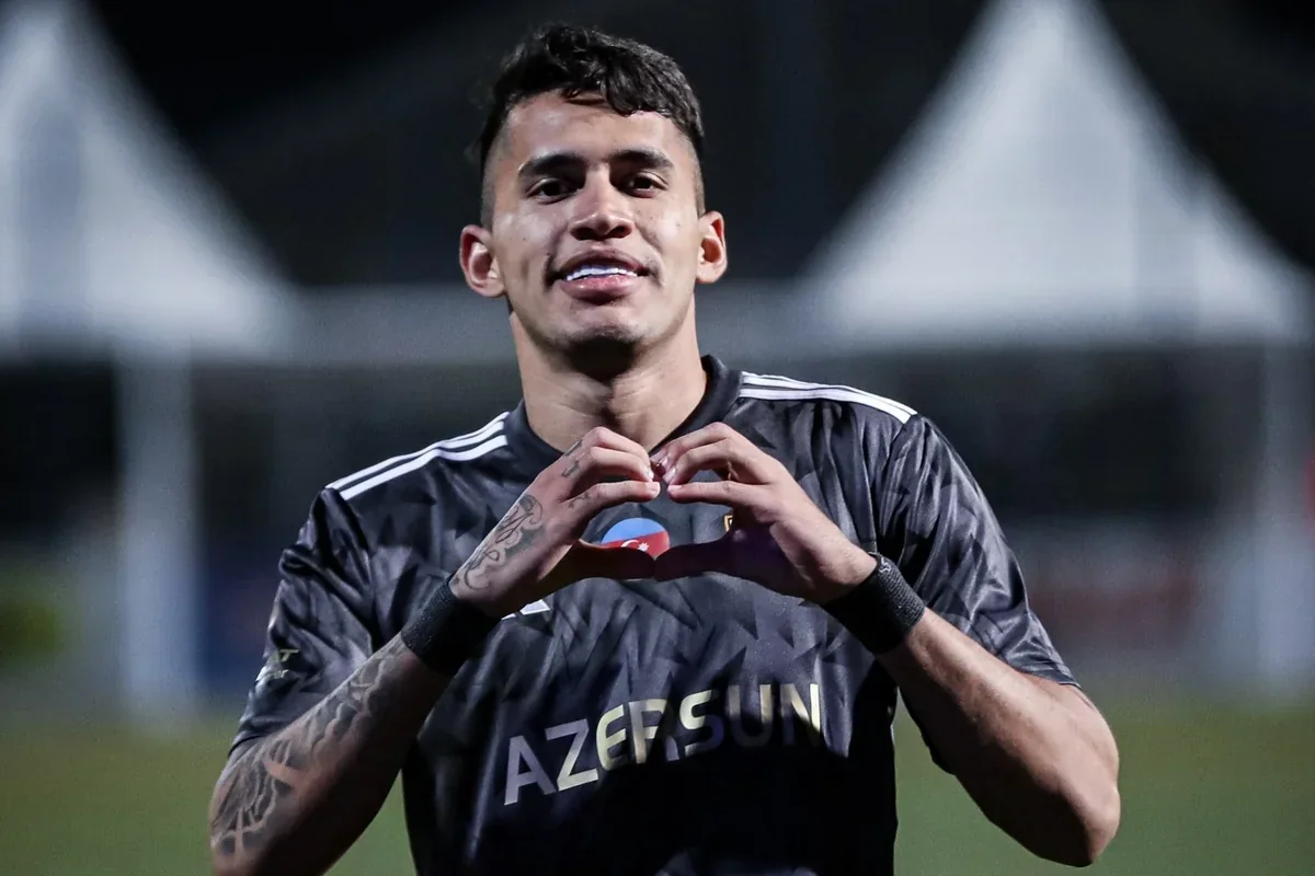 Qarabağ FK Kamilo Duranın Seltikə transferini təsdiqlədi