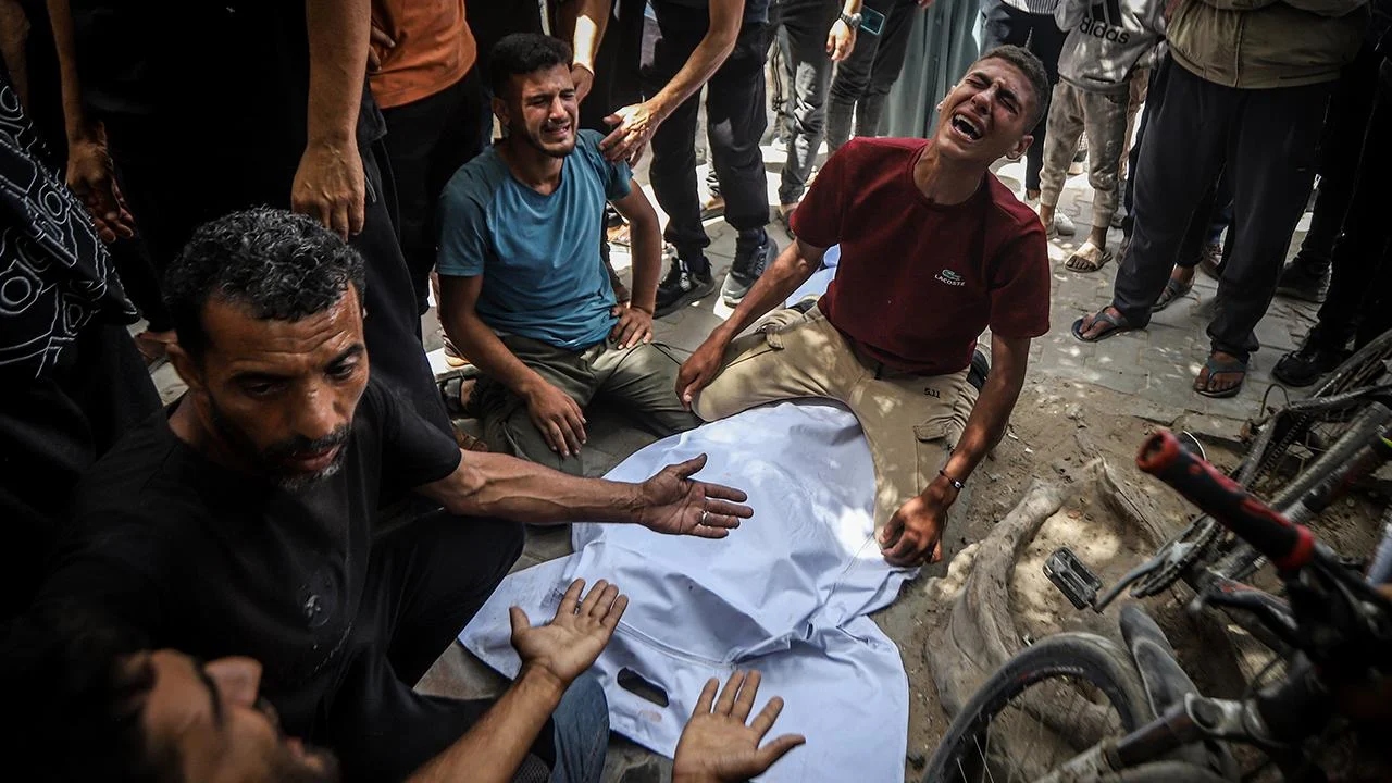 Qəzzada ölənlərin sayı 73 mini keçdi: İsrailin hücumları davam edir