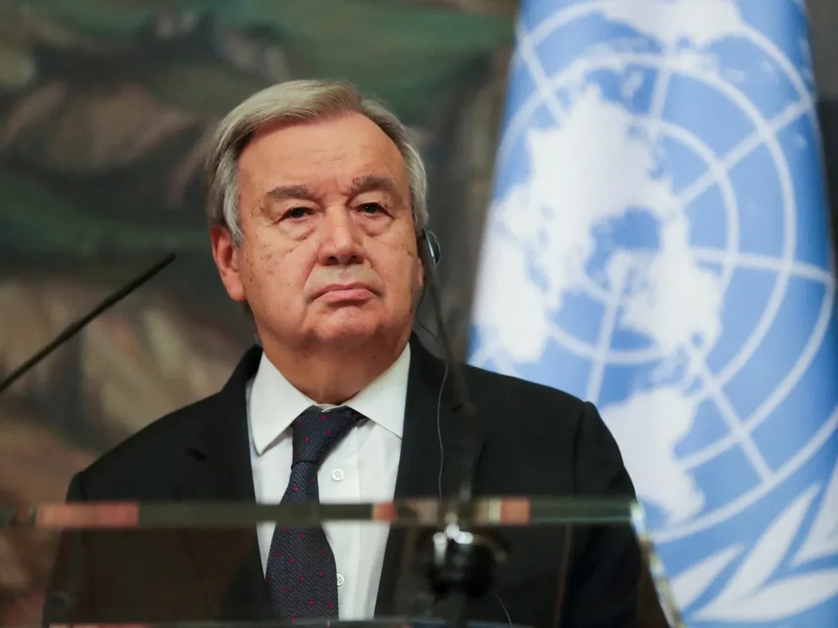 Quterreş İsraillə Livan arasında atəşkəsi alqışlayıb