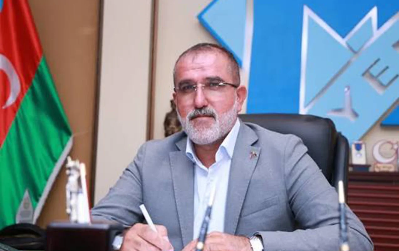Rauf Arifoğlu ordenlə təltif edildi