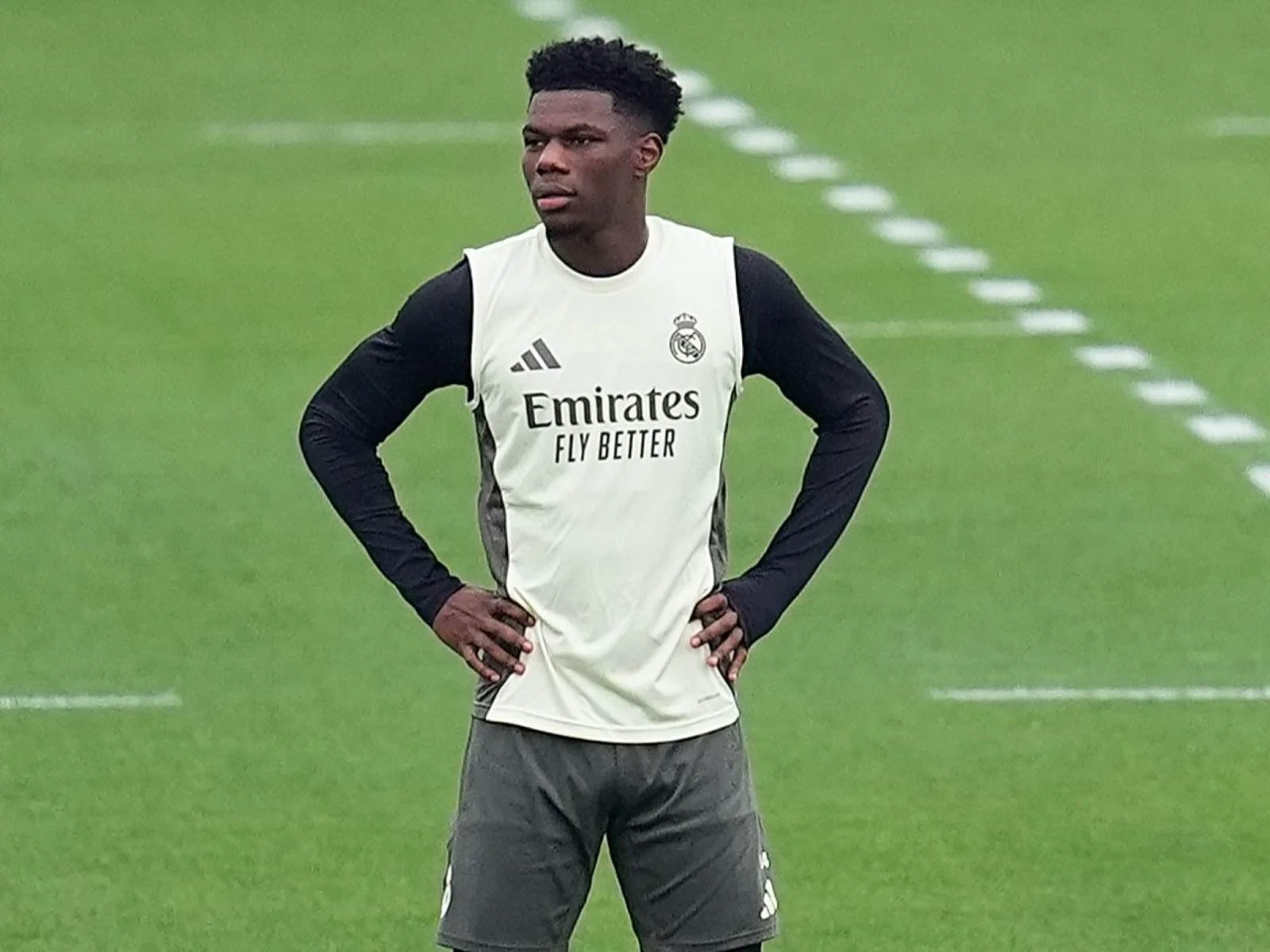 “Real Madrid” Orelien Çuameni ilə yollarını ayıra bilər