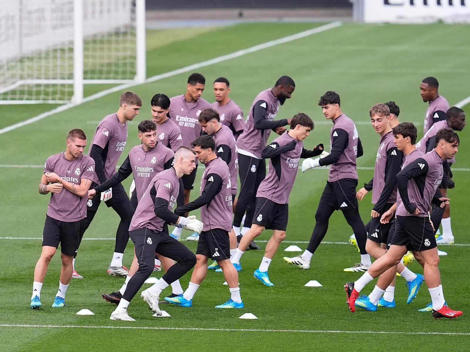 "Real Madrid" ulduz futbolçu üçün 200 milyon avrodan keçməyə hazırdır