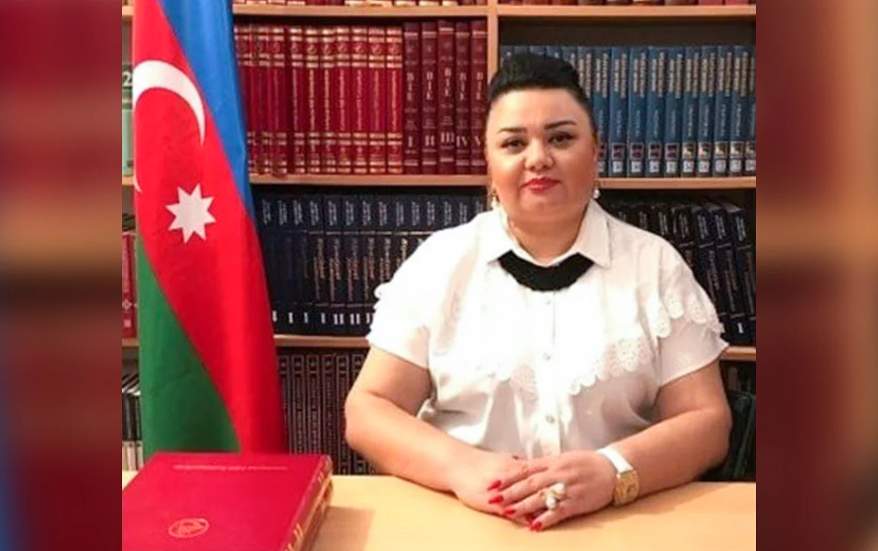 RƏSMİ: Axtarışda olan məktəb direktoru ekstradisiya edildi