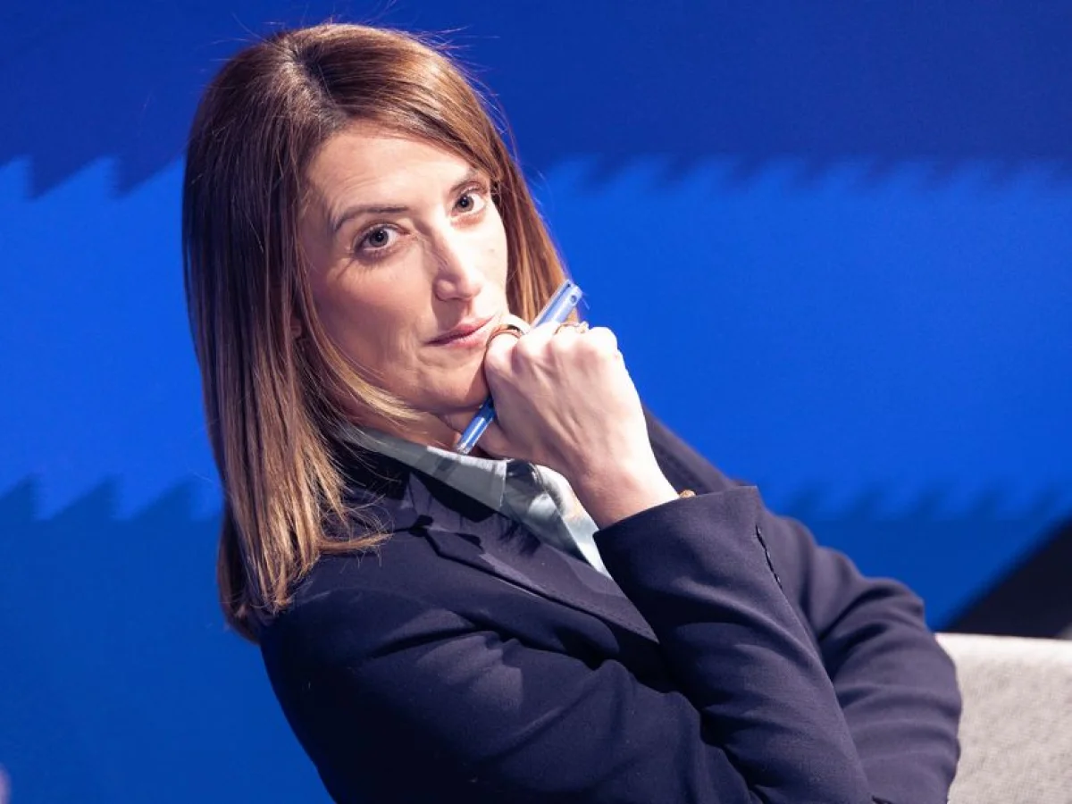 Roberta Metsolanın Rumıniya səfəri təxirə salındı