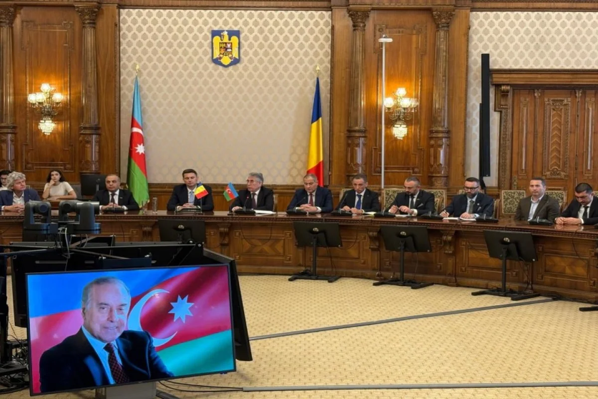 Rumıniya Senatında Heydər Əliyevin anadan olmasının 103-cü ildönümünə həsr olunmuş tədbir keçirilib