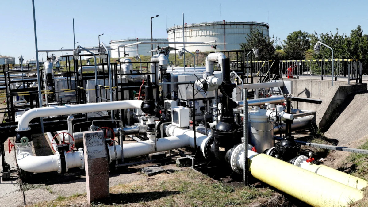 Rusiya Qazaxıstan neftinin Almaniyaya nəqlini dayandırıb