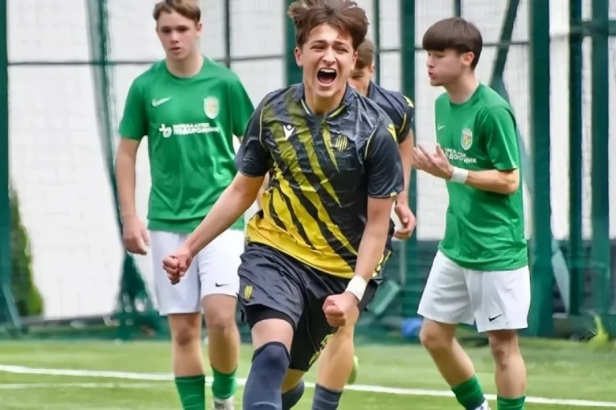 Sabah sign Rolan Mustafayev on three-year deal