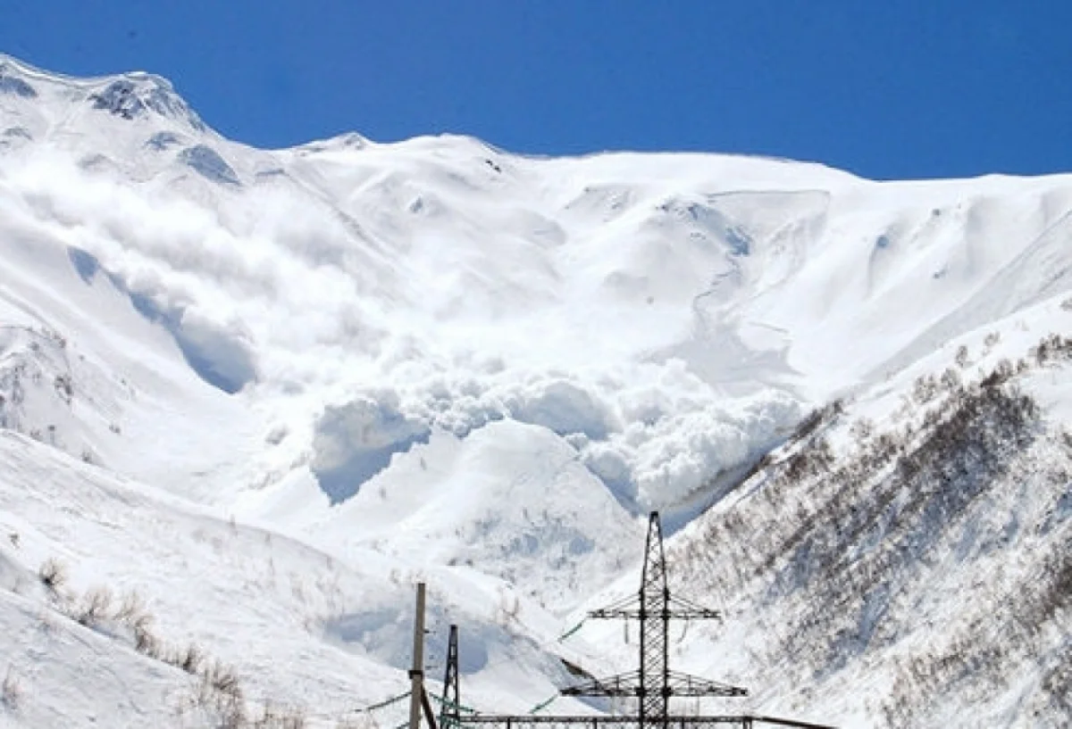 Şahdağda qar 1 metri keçdi: Faktiki hava məlumatı