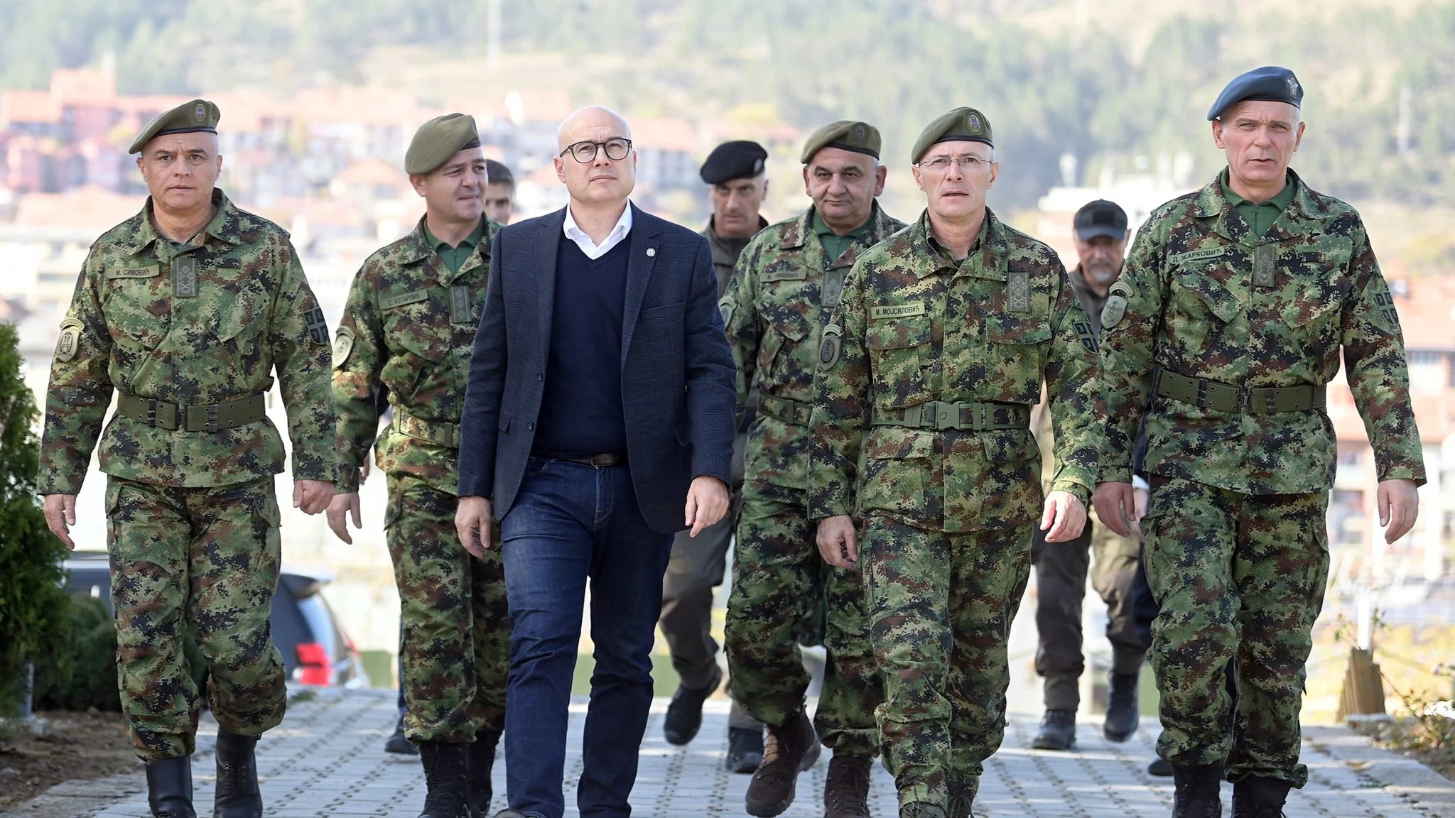 Serbiya Ukraynaya hərbi təchizatı davam etdirir