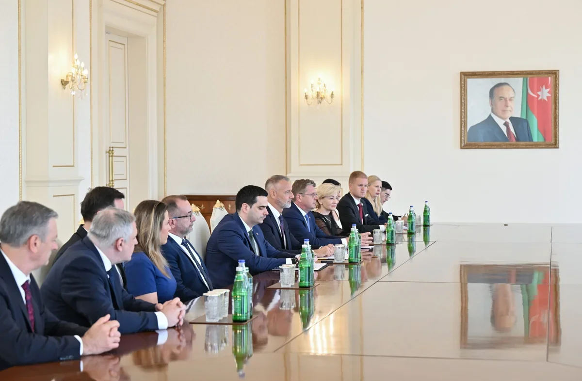 Slovakiya parlament sədri Qarabağa gəlir