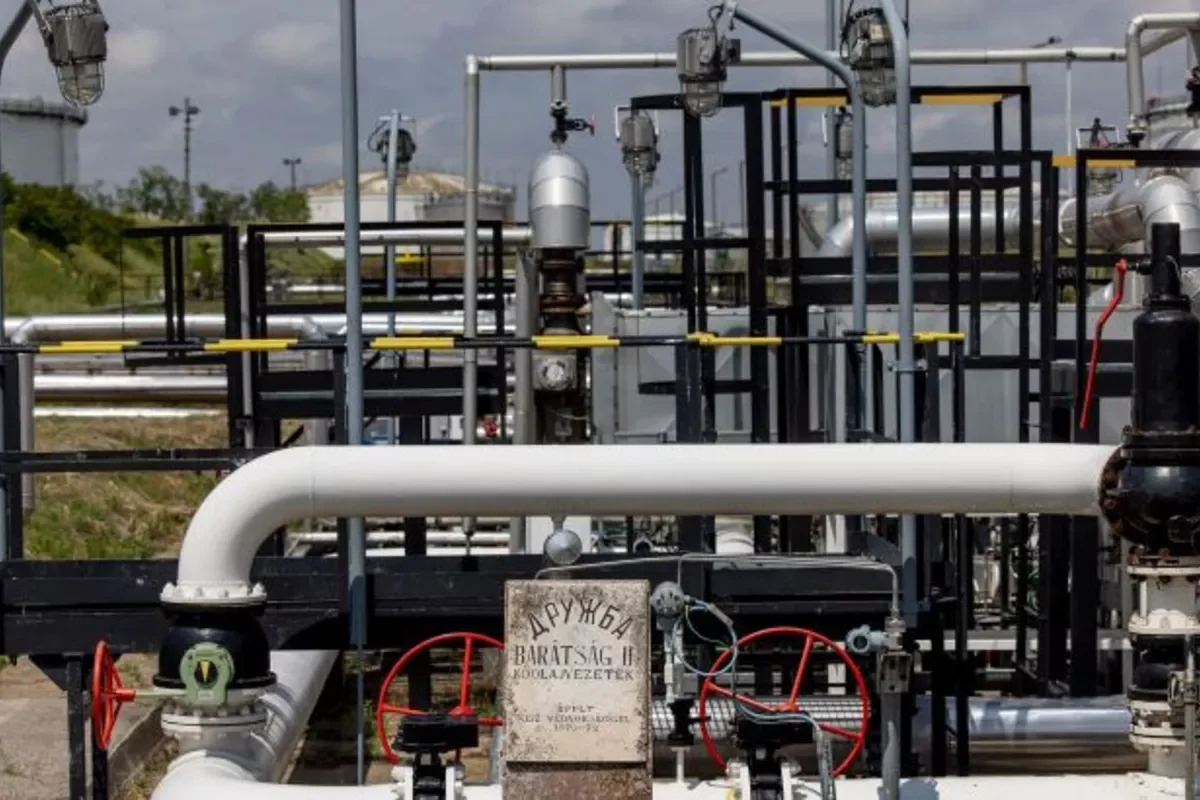 Поставки нефти в Словакию по трубопроводу «Дружба» возобновлены