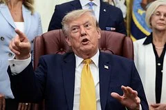 US President Donald Trump warns of potential political shift