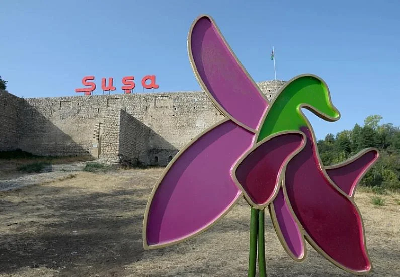 Şuşada abidələrin köçürülməsinə rəsmi qadağa qoyuldu
