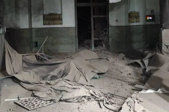 Университет Шариф в Тегеране подвергся бомбардировке