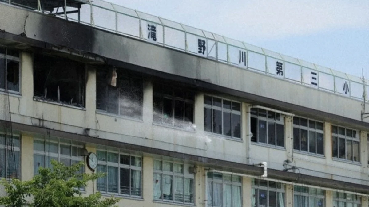 Tokioda ibtidai məktəbdə yanğın: 10 nəfər xəsarət alıb