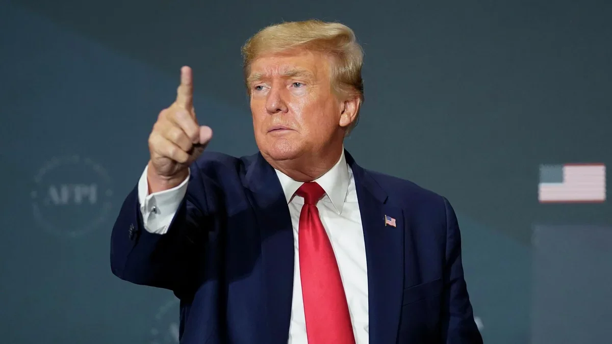 Tramp İrana hücumları 2 həftəlik dayandırır