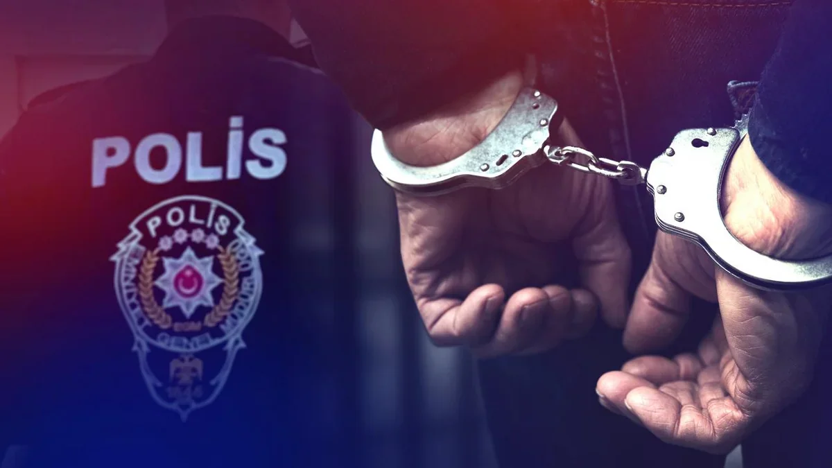 Türkiyə polisi mütəşəkkil cinayətkar dəstəyə qarşı əməliyyat aparıb