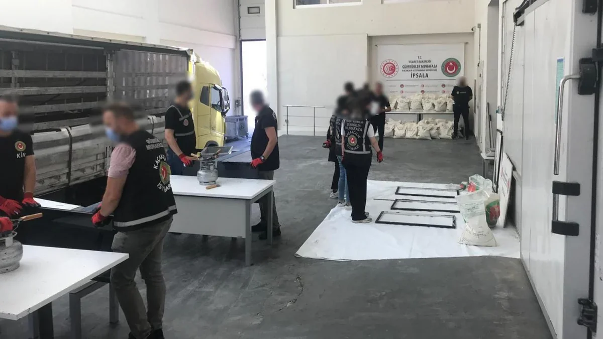 Türkiyədə 65 milyonluq narkotik tutuldu