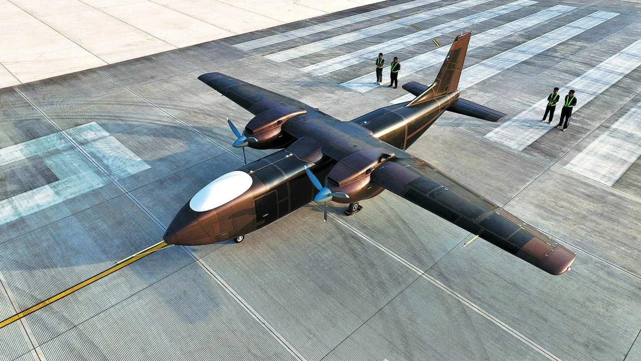 Turkey eyes future of autonomous air cargo with Baykar