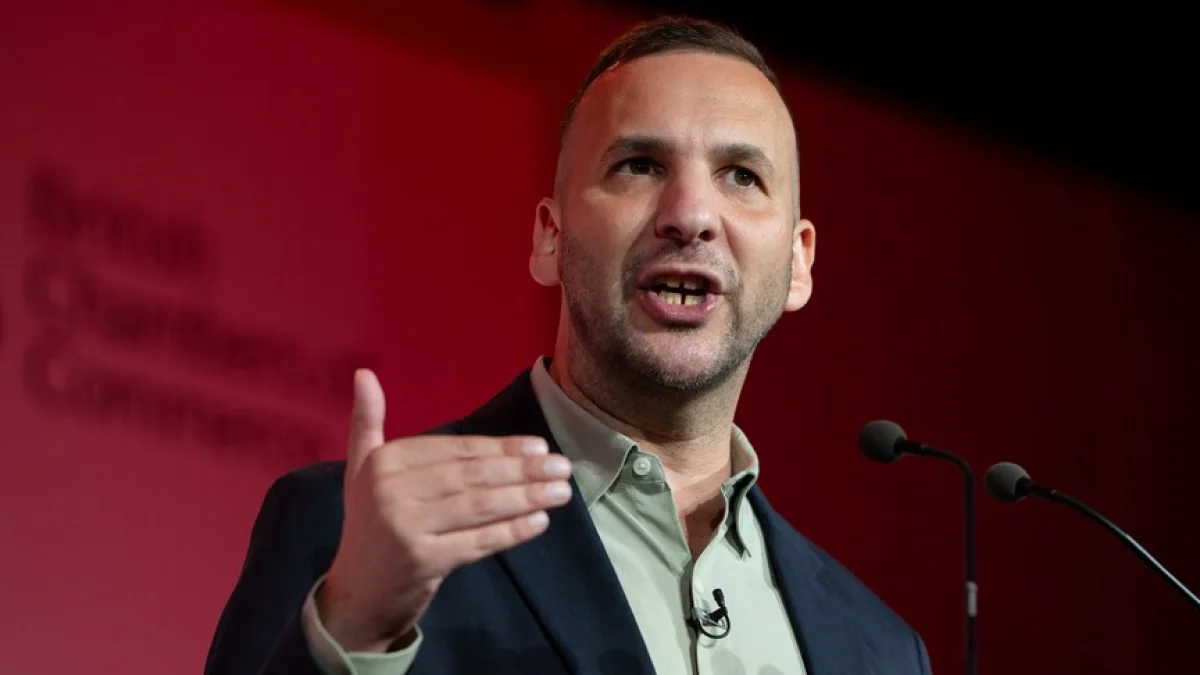 UK Green leader says calling Gaza genocide claims antisemitic harms Jewish safety