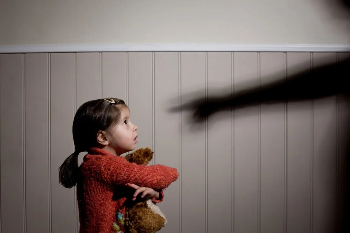 Azerbaijan to fine child abuse with new legal amendments