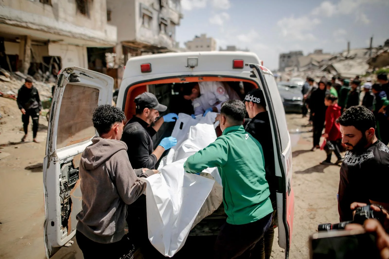 ÜST Qəzzadan tibbi təxliyələri dayandırdı